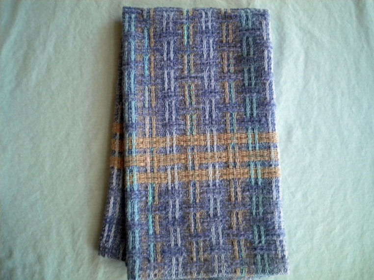 Bronson Lace Towel in Lavendar